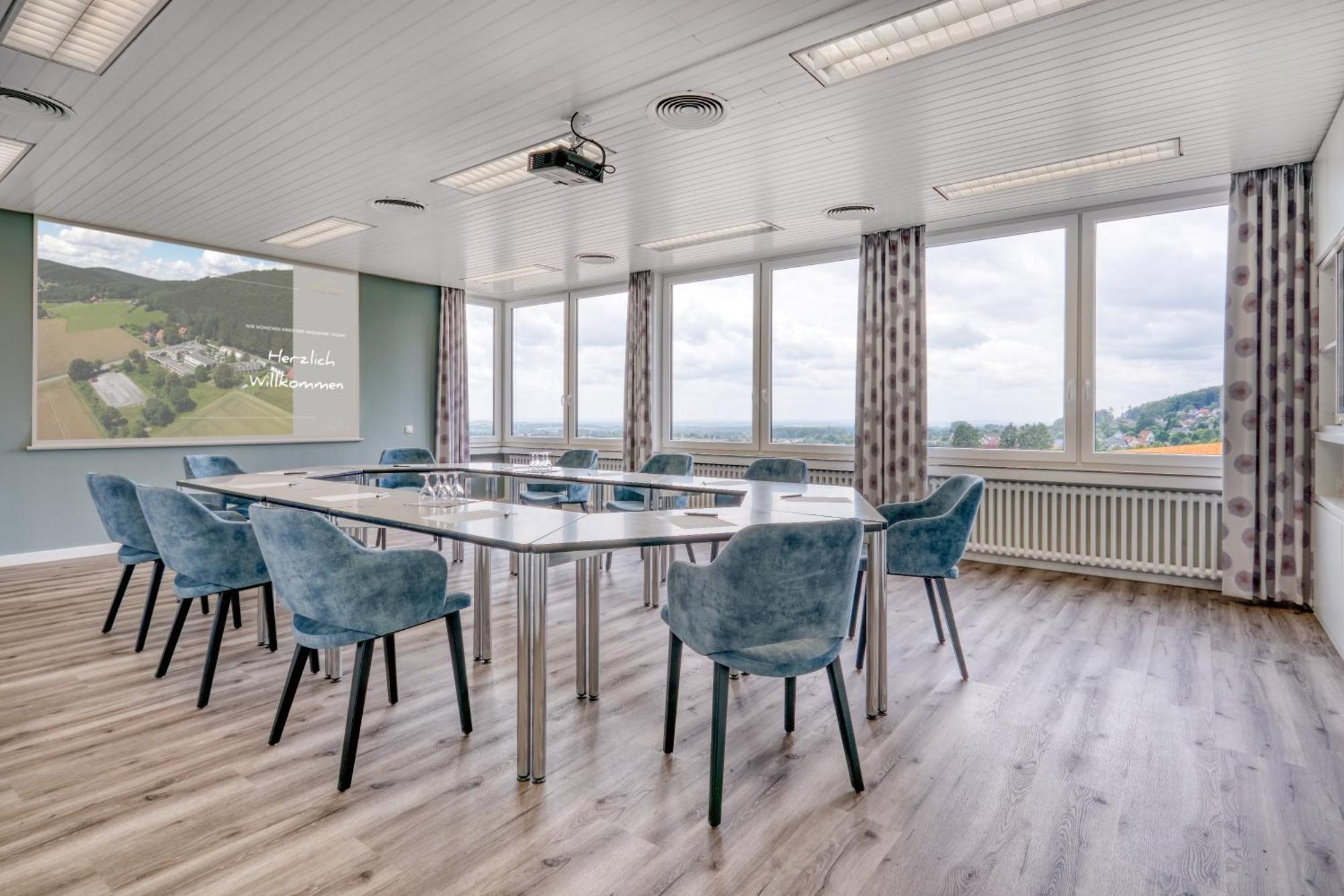 Hotel Wiehen-Therme Hullhorst Экстерьер фото