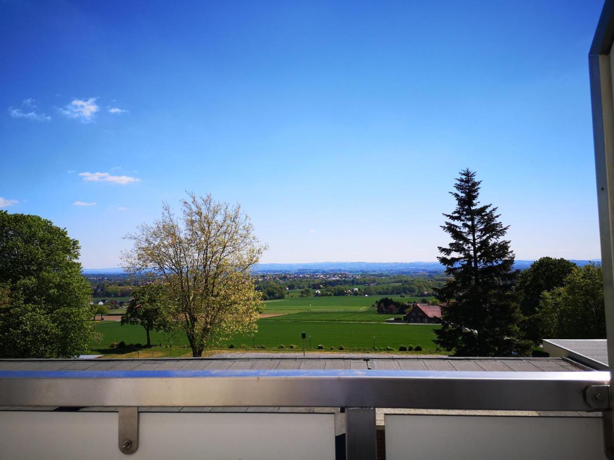 Hotel Wiehen-Therme Hullhorst Экстерьер фото